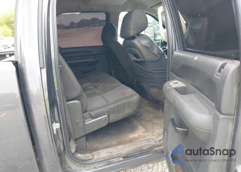 2010 GMC Sierra 1500 Sle z USA, uszkodzony, nr VIN 3GTRKVE32AG138475